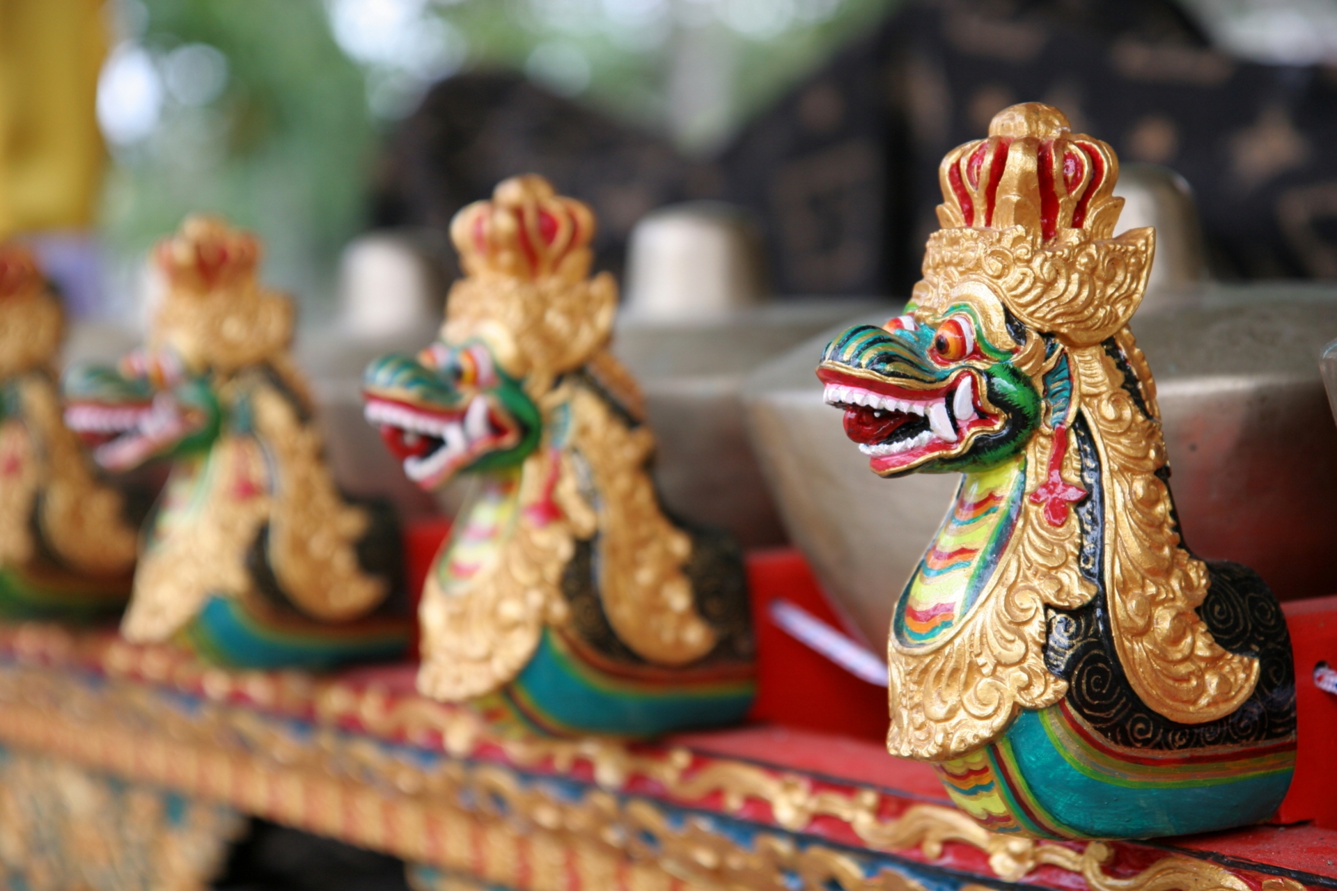 【10代におすすめの音楽】新しい世界が広がる民族音楽の魅力とは？ NEONAVI (ネオナビ) 楽しくあそぶ！10代のためのレビューメディア